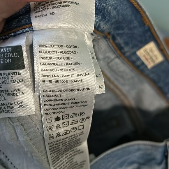 Levi’s Wedgie Jeans NWOT - Picture 9 of 10